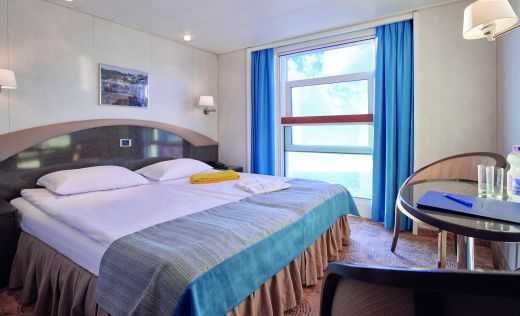 Ms Hamburg Zweibett Kabine Au&szlig;en Infinity Fenster Deck 4 5