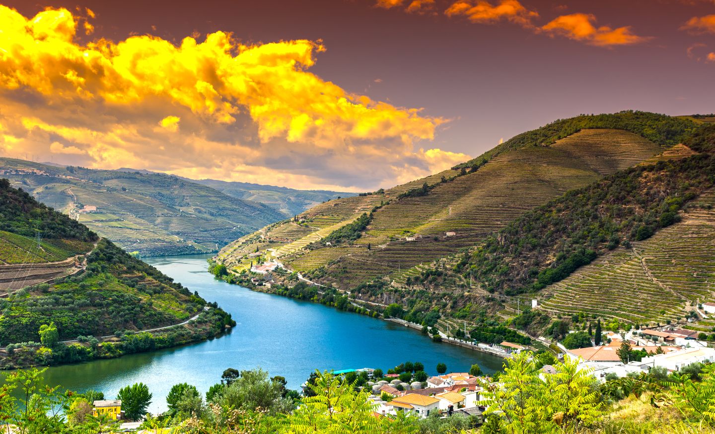 Douro Tal mit Abendrot
