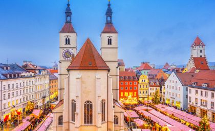 Christkindlmarkt in Regensburg hell