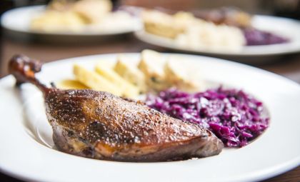 Gansl mit Rotkraut