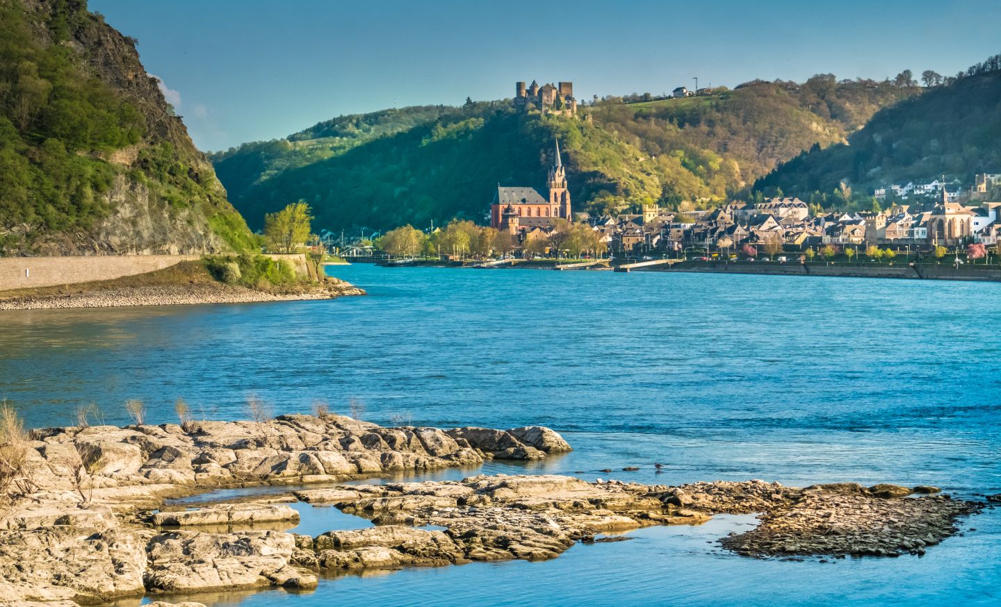 Blick auf Oberwesel im Mittelrhein