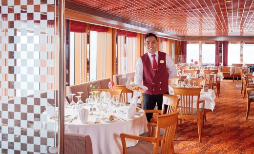 Ms Hamburg  Restaurant 145
